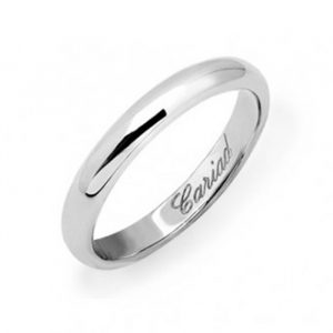 A D-shape white gold wedding band, engraved
